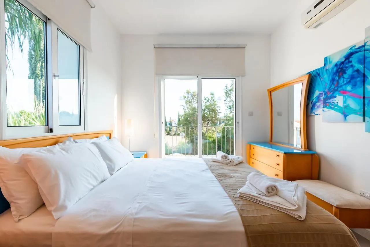 Villa Palm Breeze By Ezoria Villas Protaras Zypern
