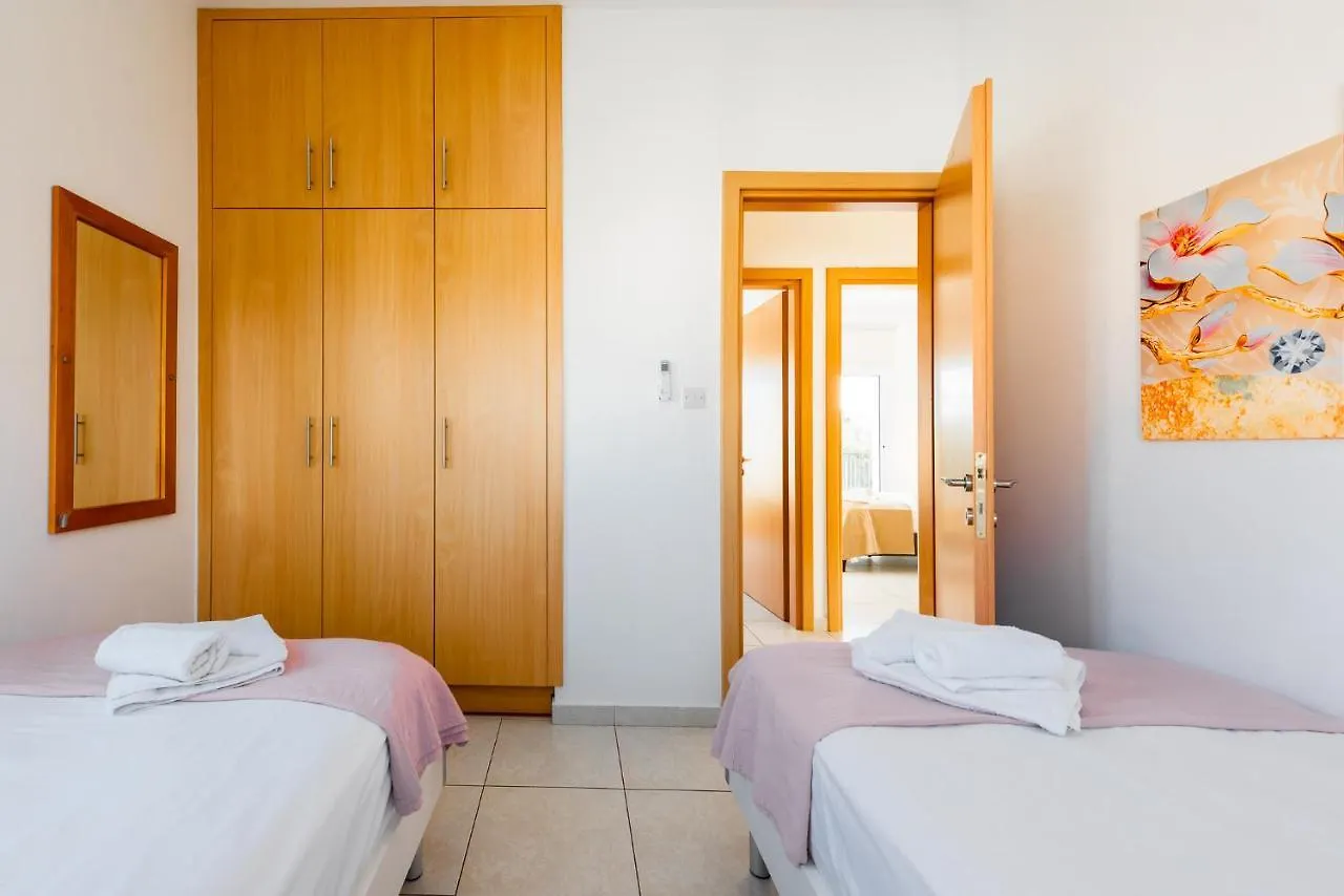 Villa Palm Breeze By Ezoria Villas Protaras Zypern